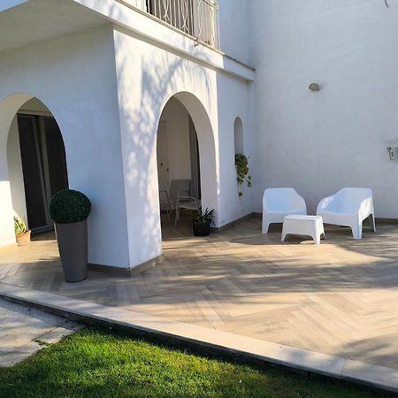 Villa Per Vacanze Isola Fanusa Ngoại thất bức ảnh