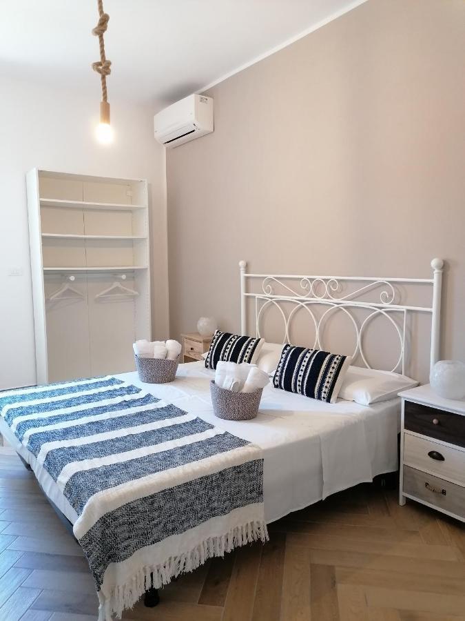 Villa Per Vacanze Isola Fanusa Ngoại thất bức ảnh