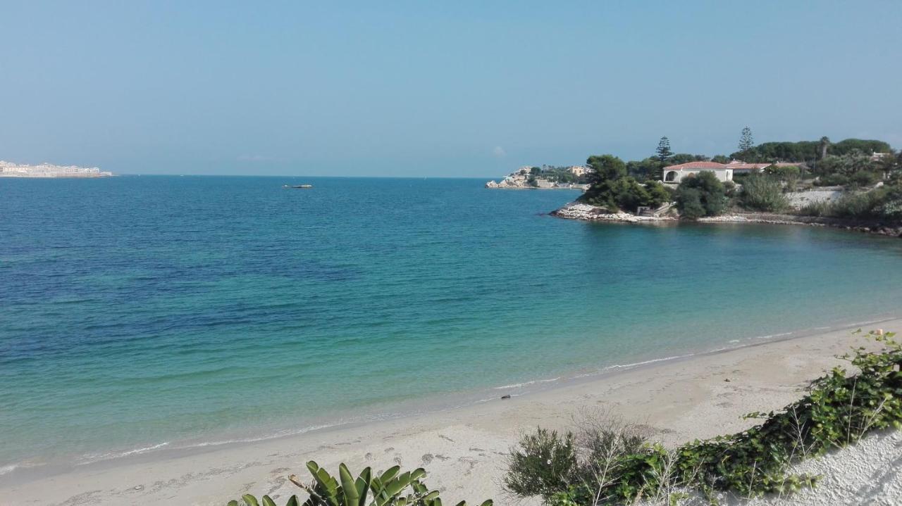 Villa Per Vacanze Isola Fanusa Ngoại thất bức ảnh