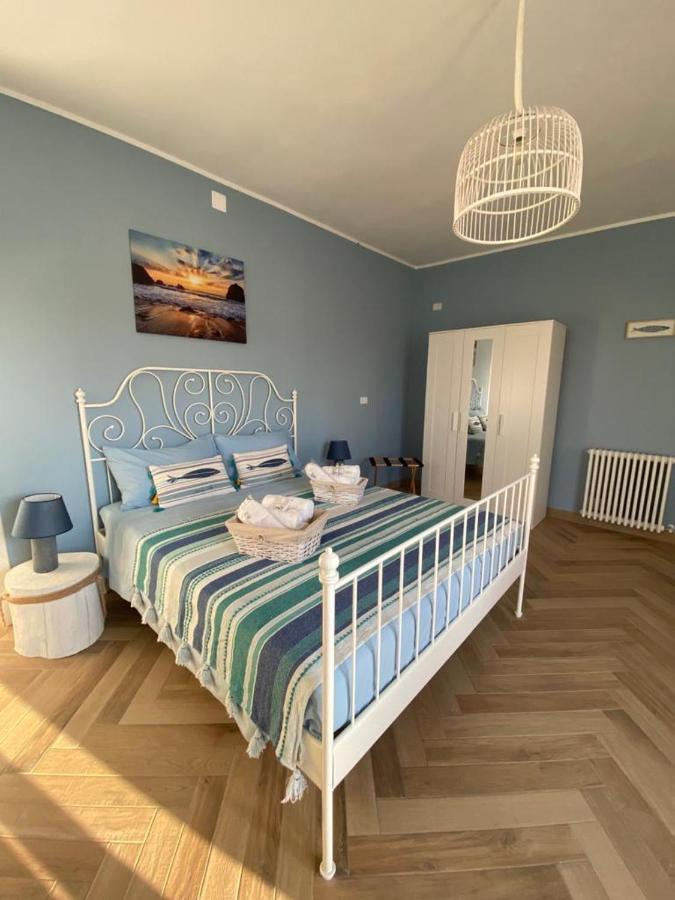 Villa Per Vacanze Isola Fanusa Ngoại thất bức ảnh