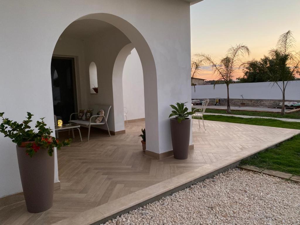 Villa Per Vacanze Isola Fanusa Ngoại thất bức ảnh