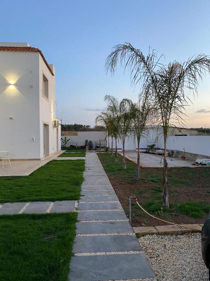 Villa Per Vacanze Isola Fanusa Ngoại thất bức ảnh