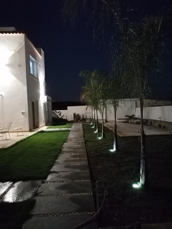 Villa Per Vacanze Isola Fanusa Ngoại thất bức ảnh